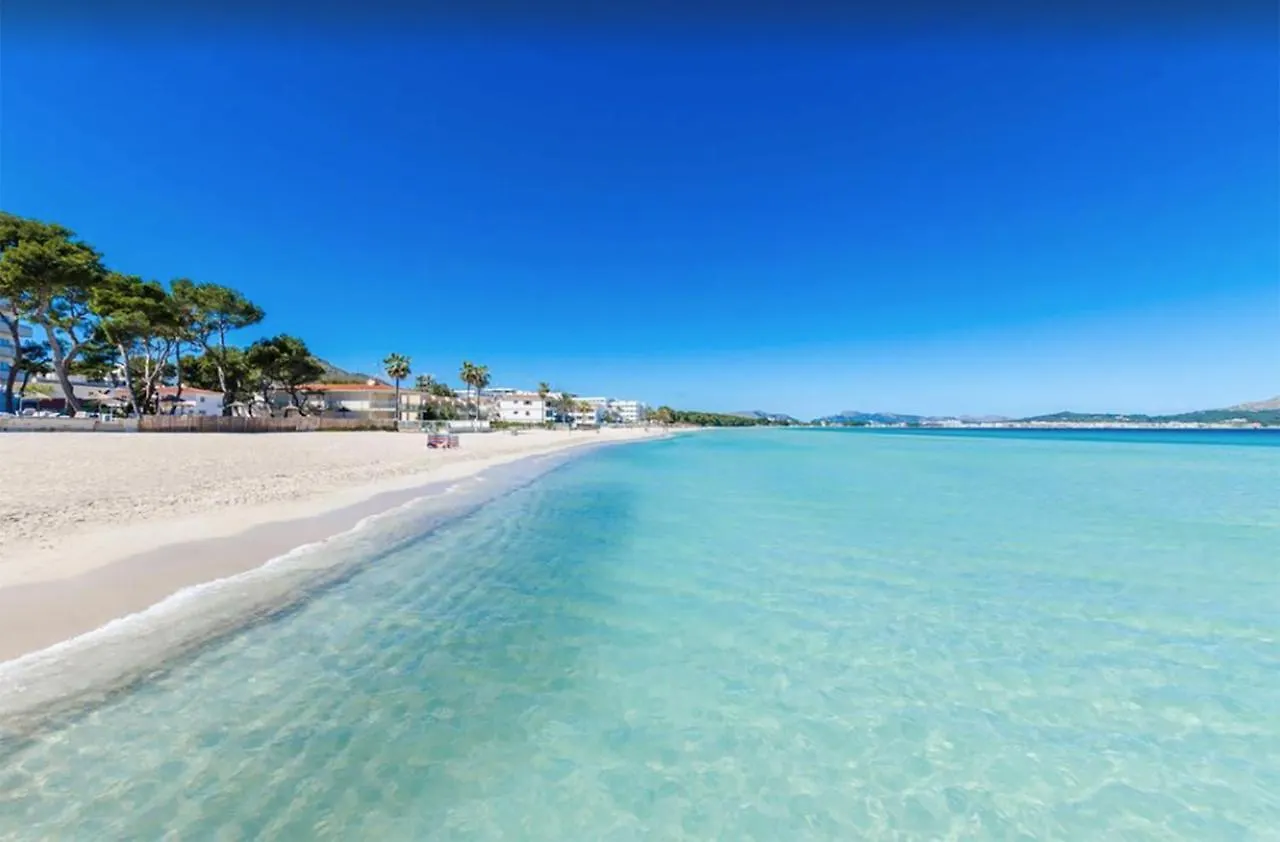 Casa Marcos Con Piscina Para 6 Junto A Playa Alcudia ספרד